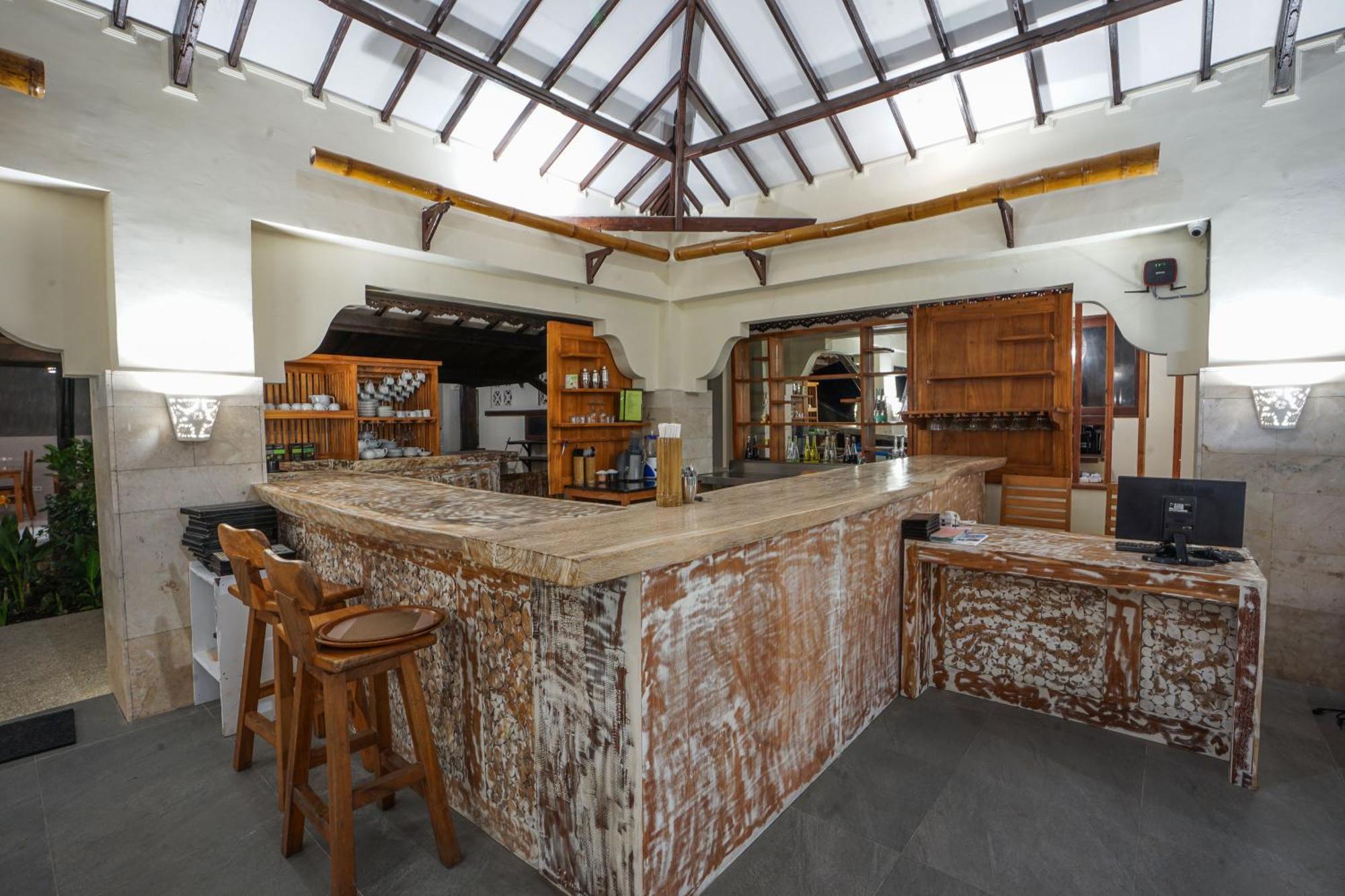 Rinjani Lodge เซอนารู ภายนอก รูปภาพ