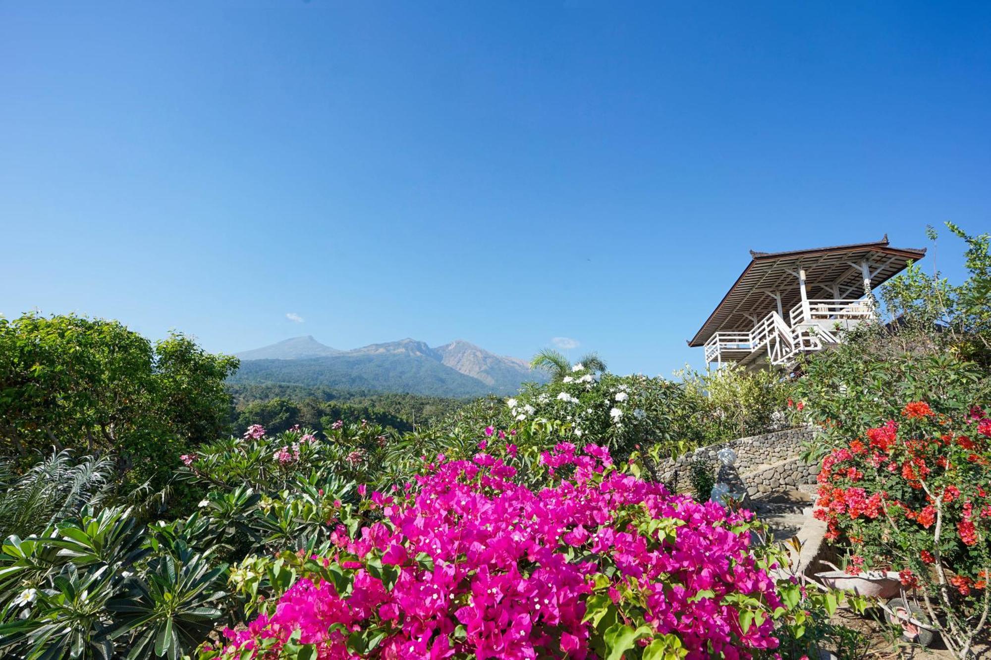 Rinjani Lodge เซอนารู ภายนอก รูปภาพ