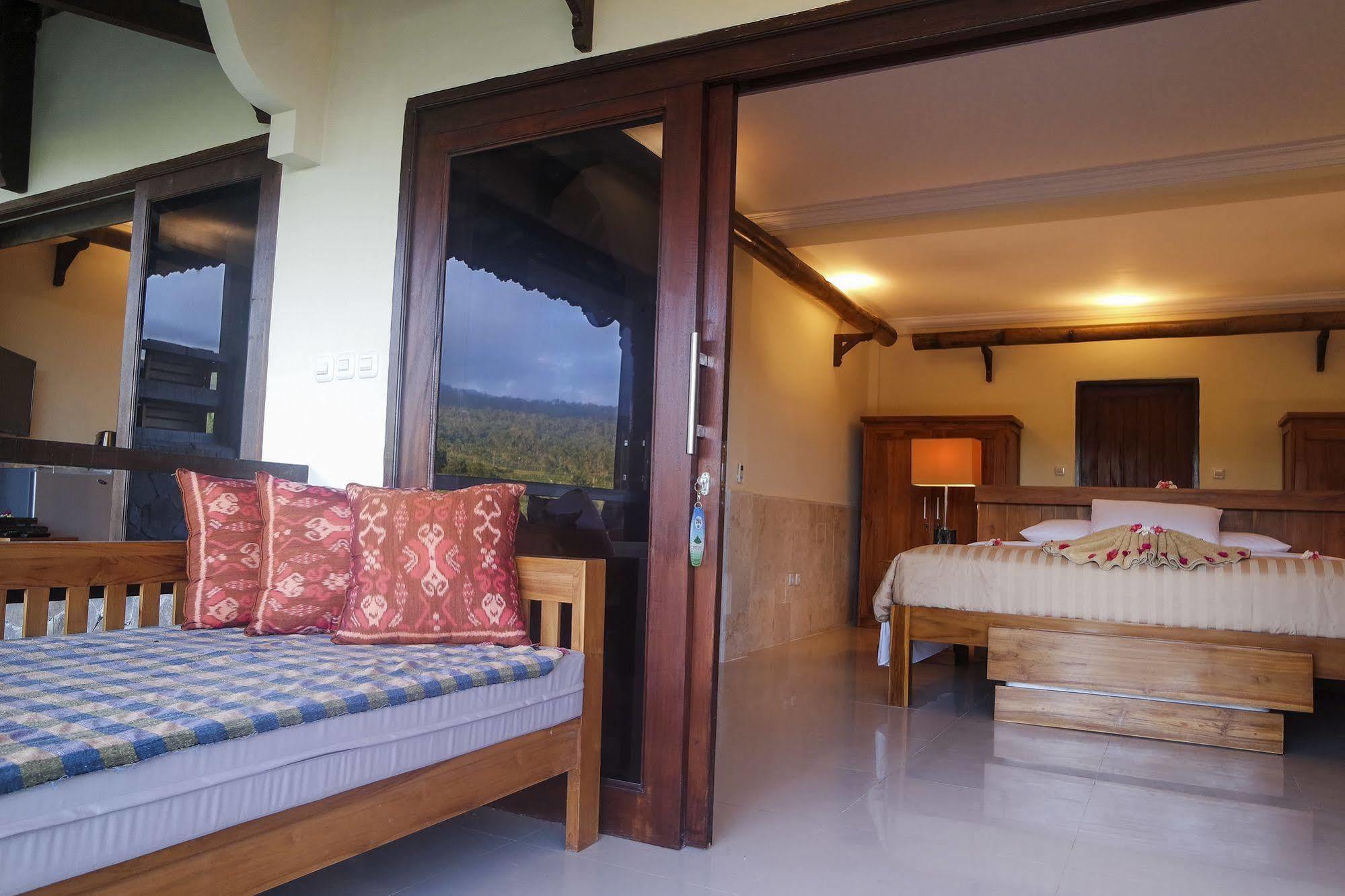 Rinjani Lodge เซอนารู ภายนอก รูปภาพ