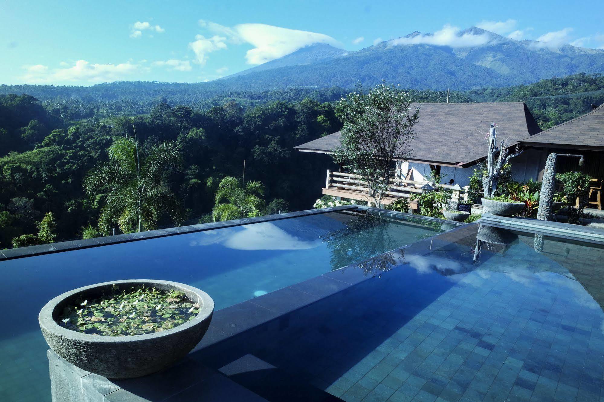 Rinjani Lodge เซอนารู ภายนอก รูปภาพ