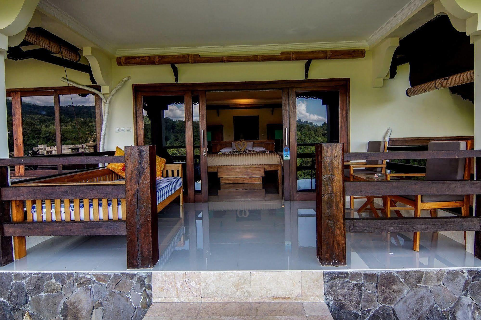 Rinjani Lodge เซอนารู ภายนอก รูปภาพ